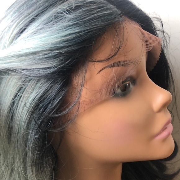🔹LEXI 20” BLUE SPLIT DYE LACE FRONT WIG  *NWT*